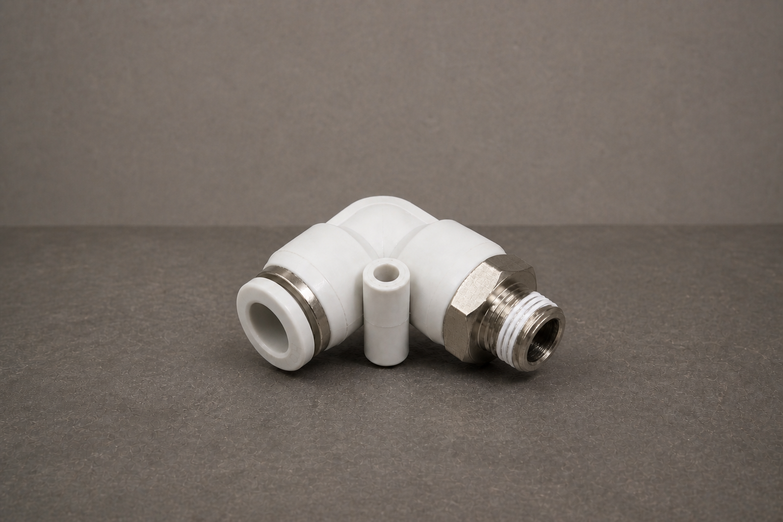PL Male elbow connector